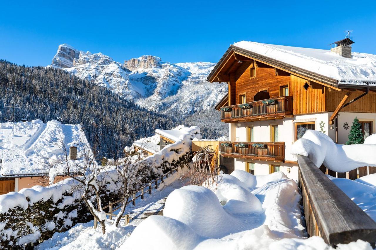Ciasa Odlana Lägenhet San Cassiano  Exteriör bild
